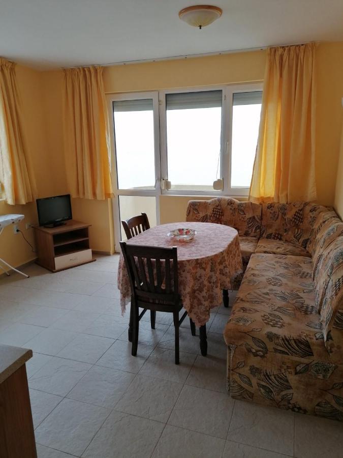 Villa Krisia Apartments Sozopol Exteriör bild